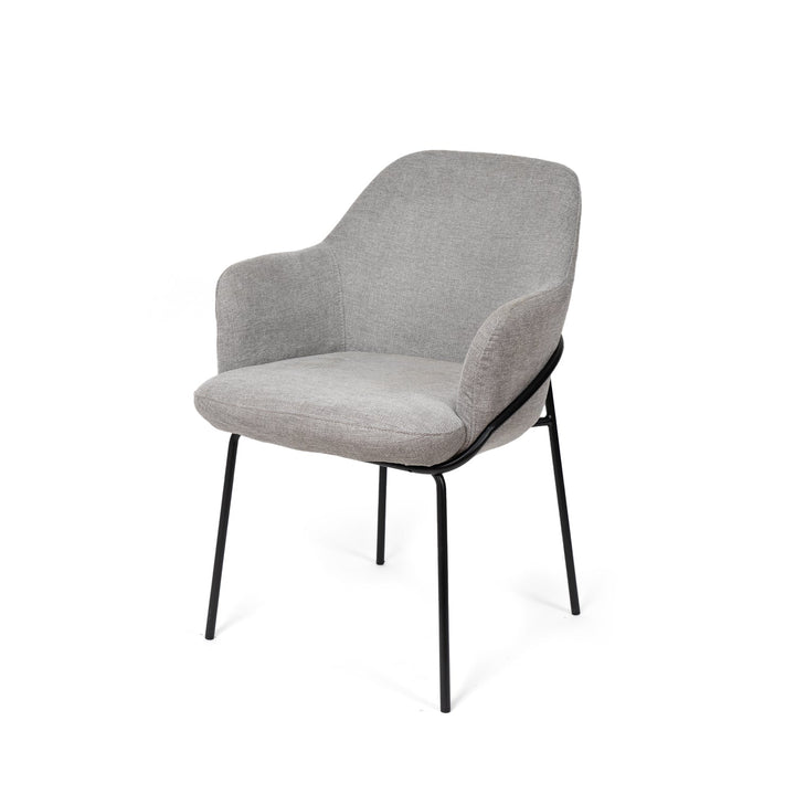 Silla Abigail de Kifoni, de 56 cm de ancho y 85 cm de alto, vista principal