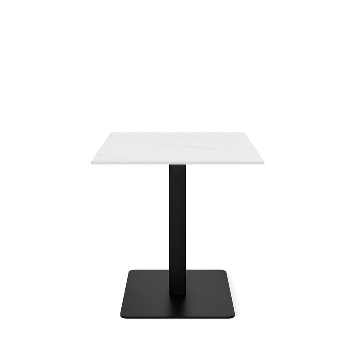 Mesa baja fija de exterior Samira de Kifoni: así queda una vez montado el mueble