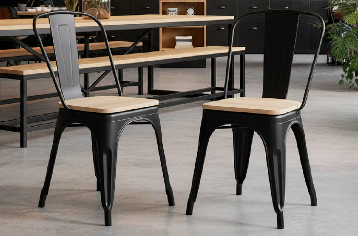 Silla de comedor Tolix negro asiento roble