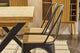 Silla de comedor Tolix negro asiento roble, vista 8