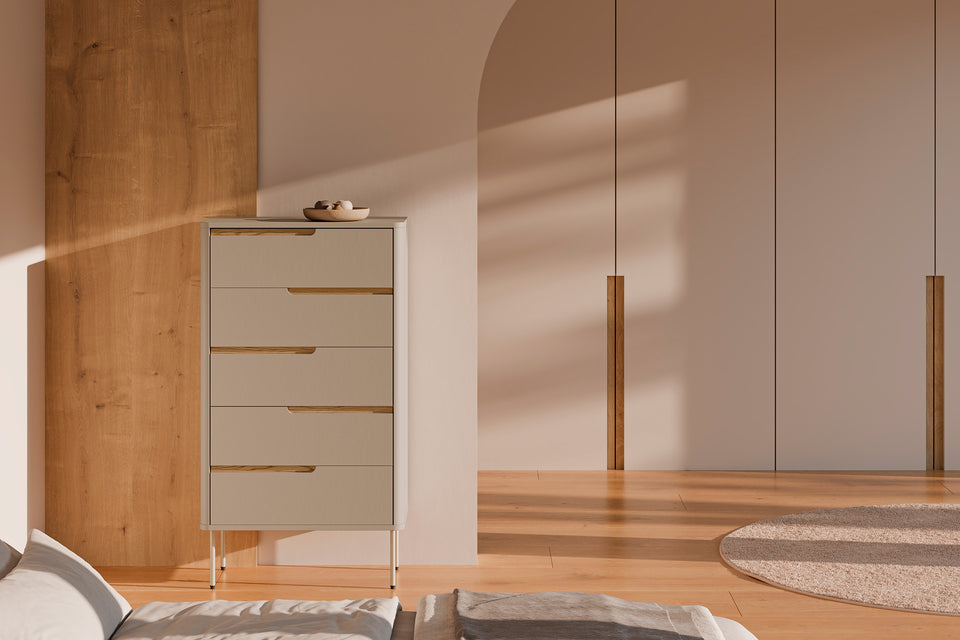 Sinfonier Bergen, cómoda de metal para el dormitorio, en un ambiente real, 70 × 40 × 126 cm