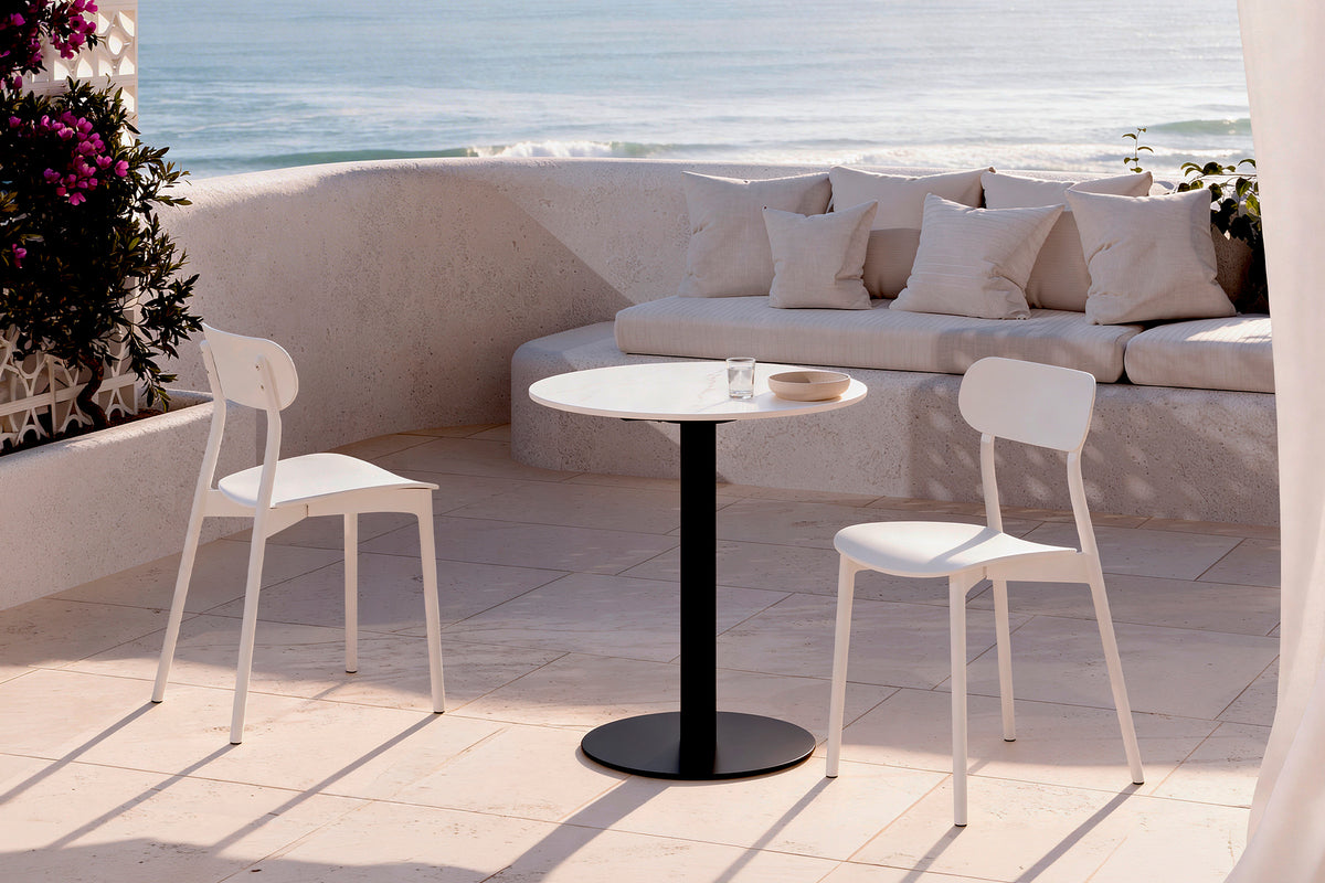 Mesa baja fija de exterior Lya